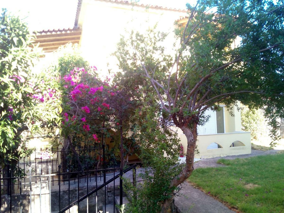 Summertime Apartments Chrani Exterior foto